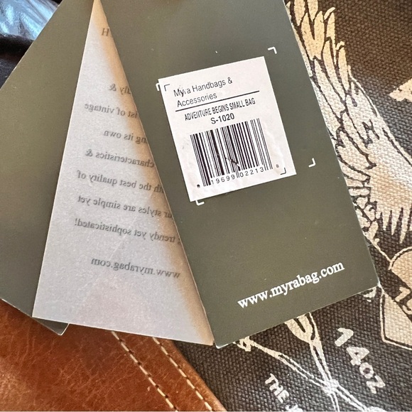 Myra Bag ADVENTURE BEGINS Distressed Pouch Wristlet Pouch Zip Pouch Clutch NEW - Picture 7 of 13